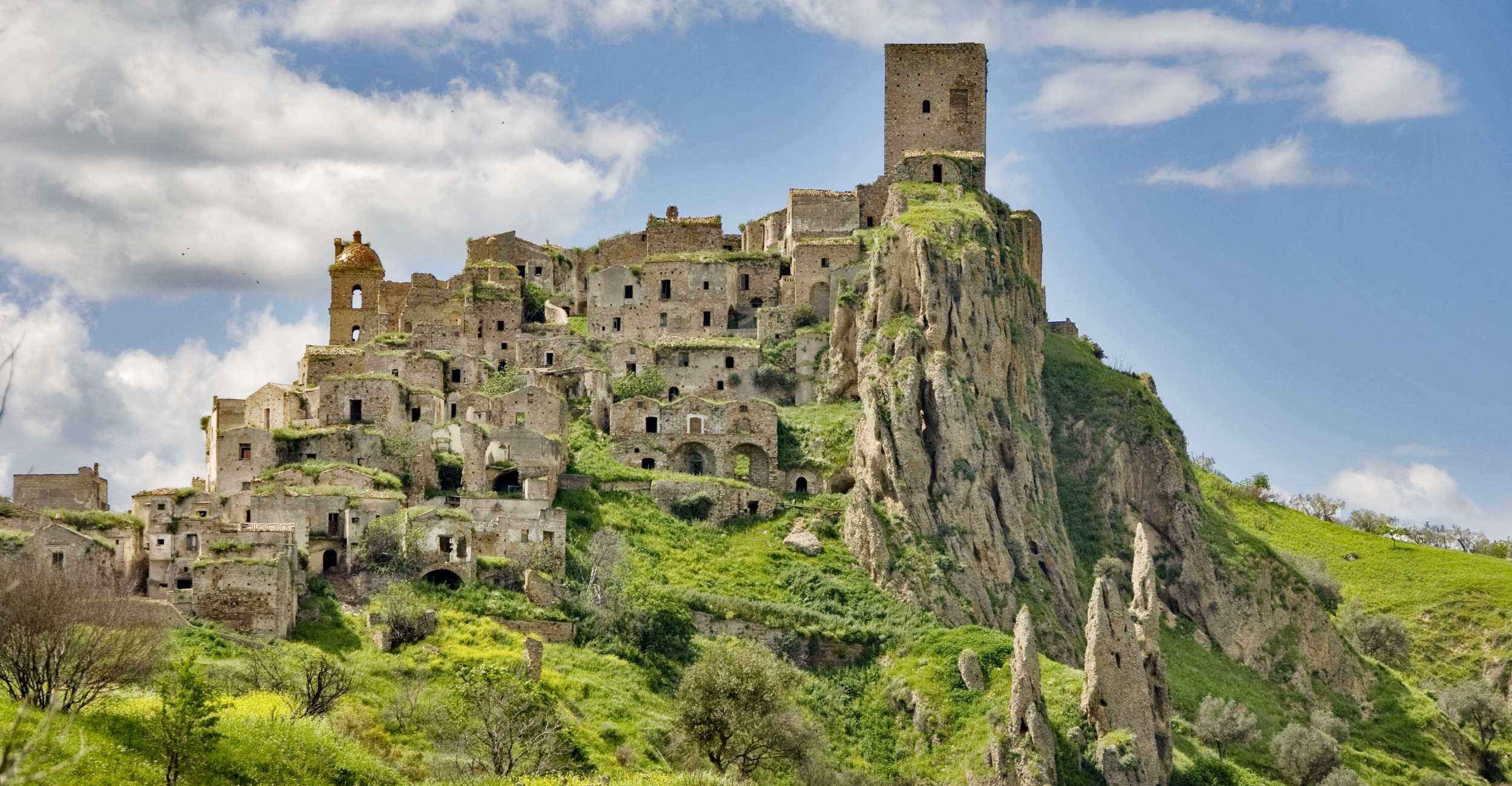 10 escursioni primaverili a meno di un'ora da Matera: borghi e natura