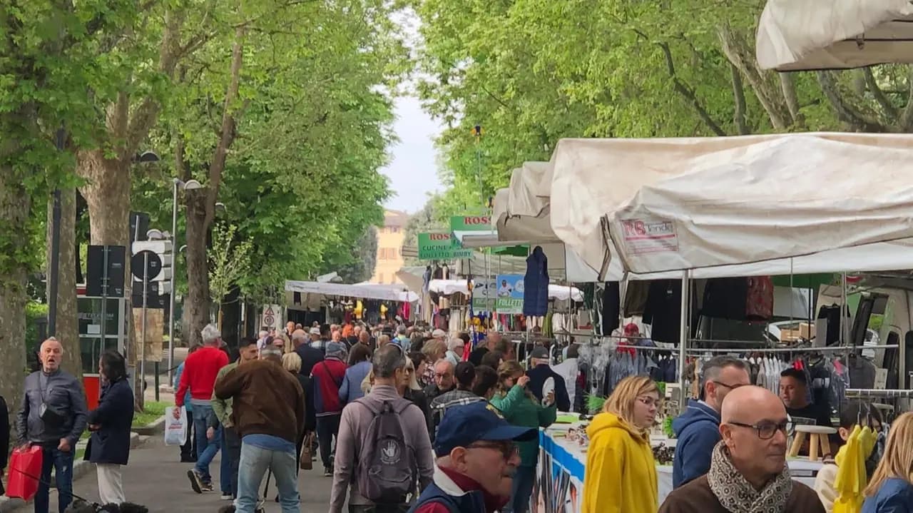 Festa in centro a Castrocaro Terme: Mercatino, mostra e visite guidate