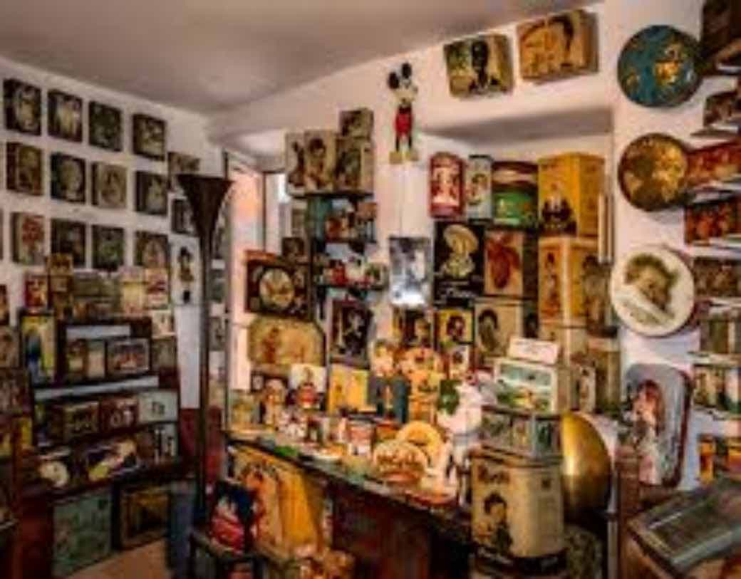 Museo delle Scatole di Latta di Gerano: un viaggio sensoriale tra